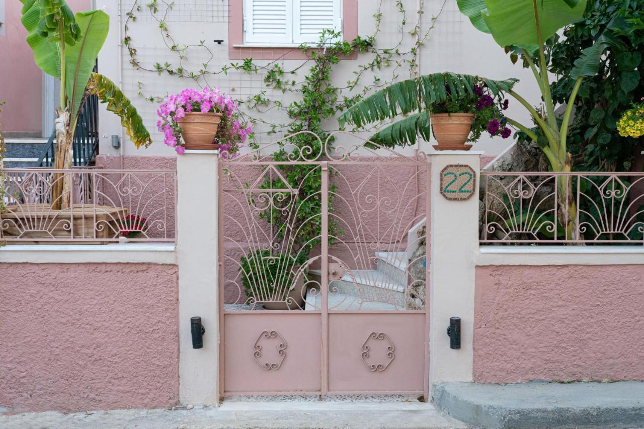 Flowers In The City - Elegant Home In Argostoli Εξωτερικό φωτογραφία