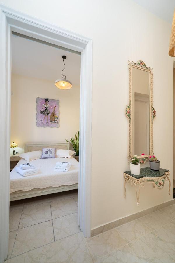 Flowers In The City - Elegant Home In Argostoli Εξωτερικό φωτογραφία